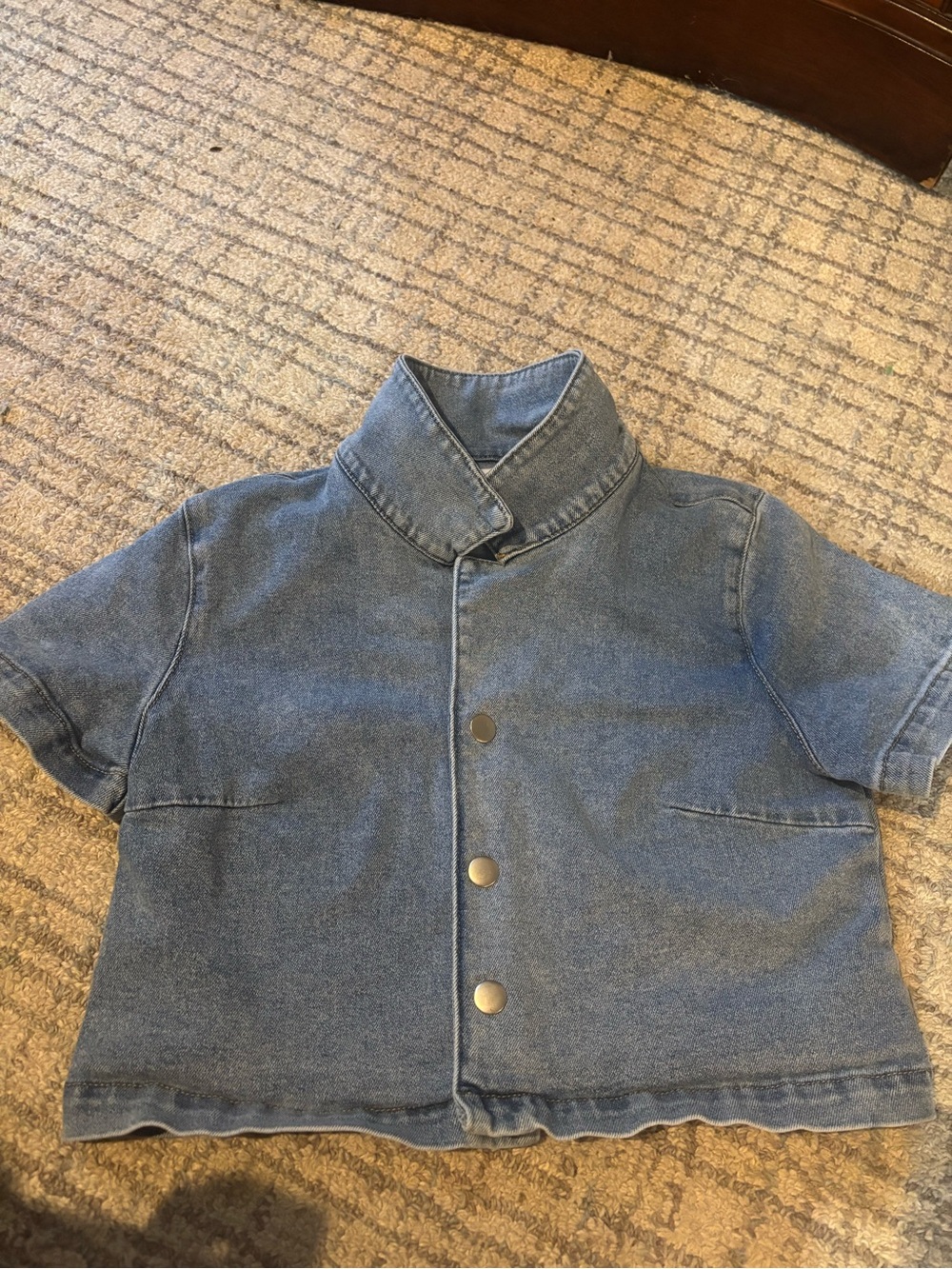 Short-Sleeve Denim Jacket/Shirt - Blue